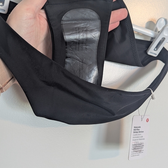 Lululemon Waterside Mid-rise Skimpy Swim Bottom - NWT Black sz 4 - Picture 7 of 7